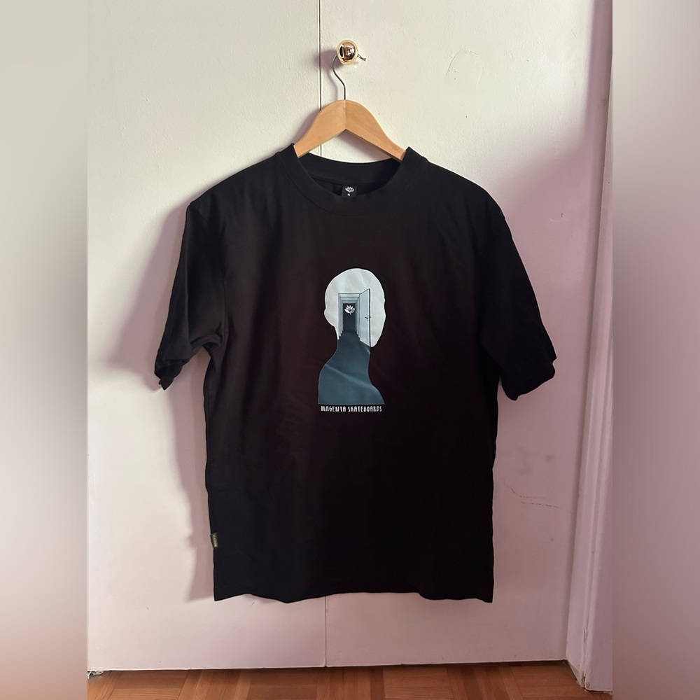 Magenta Skateboards T-Shirts
